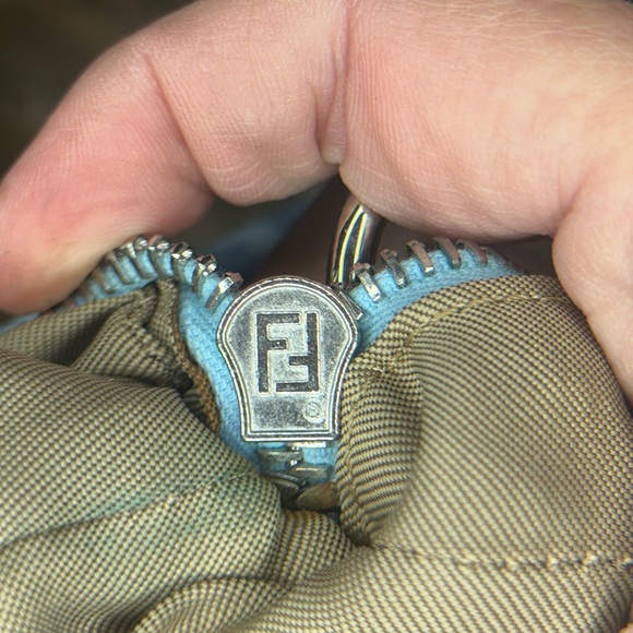 Fendi Oyster Bag in Blue Animal Print with White leather accent - Picture 13 of 14